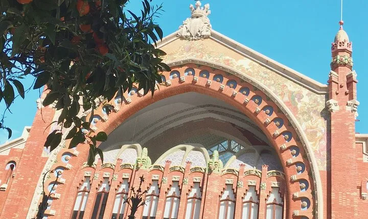 Audio Guide to Creating the Perfect Valencian Picnic