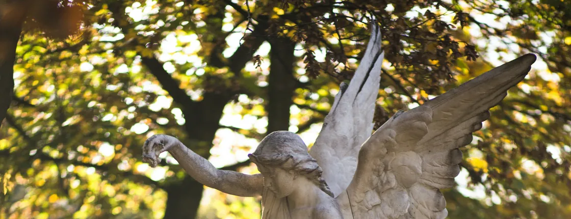 The famous graves of Père Lachaise a self-guided audio tour
