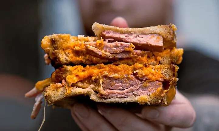 Food on Food: Dublin Street Food Tour with local guide