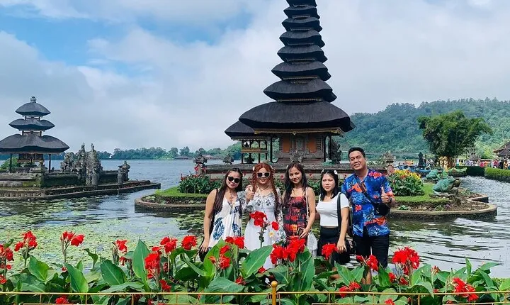 Private Tour in Ancient Temple Bali