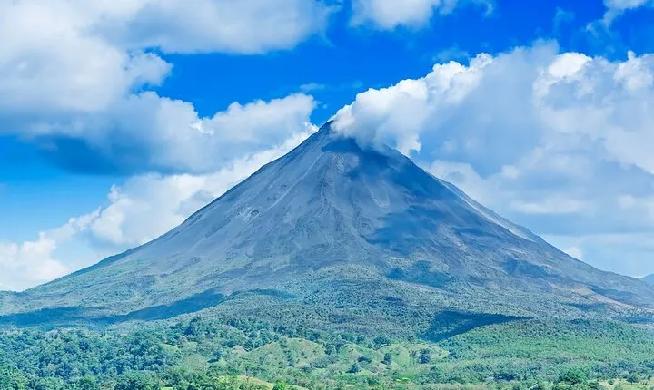 Arenal Volcano Hike & Canopy Adventure, Tour From Guanacaste