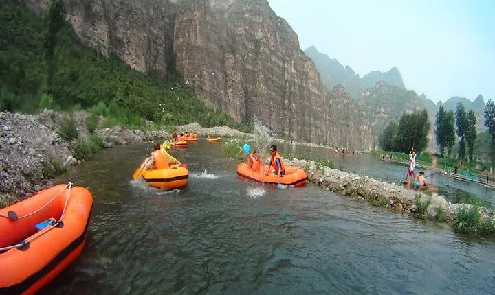 Beijing Shi Du Canyon Private Day Tour
