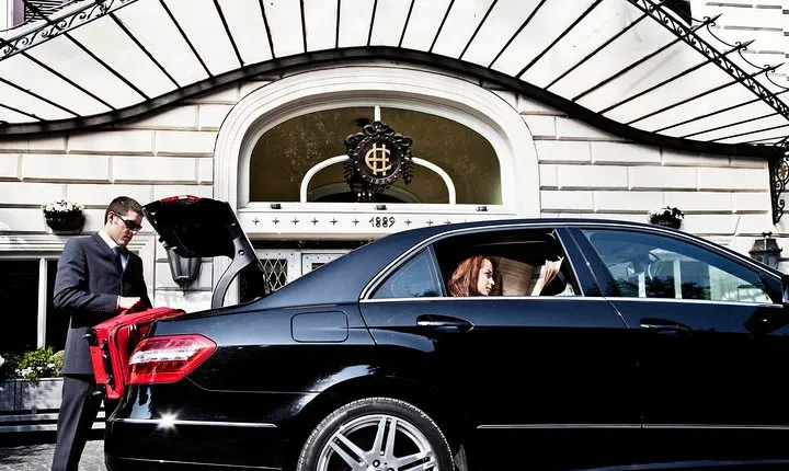 Airport Transfer Arrivals Plus Tour of Rome 5 hrs