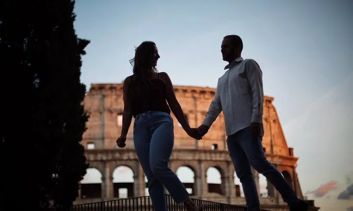 Photo Shooting in Rome with Professional Camera