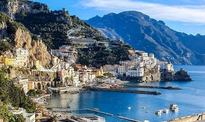 Private Full Day Tour Pompeii and Amalfi Coast from Rome