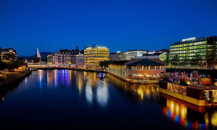 Private Transfer from Lyon to Geneva with 2h Stop in Chambery