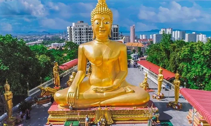 Discover Pattaya Like Local by Songthaew with Lunch