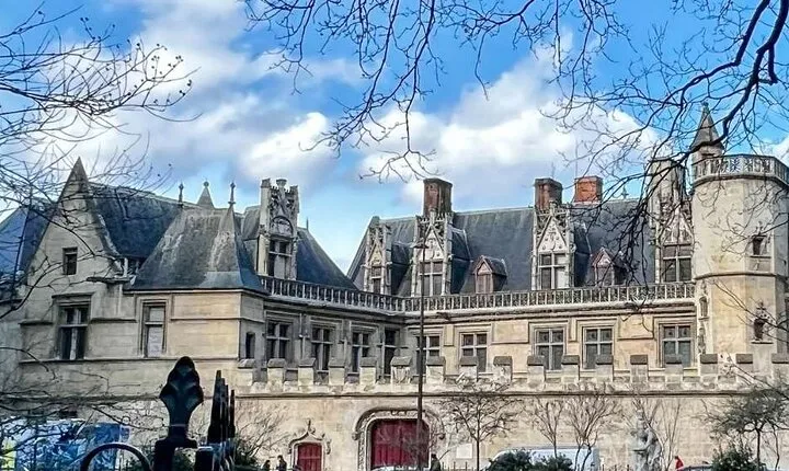 Best of the Left Bank: Self-Guided Tour of the Latin Quarter