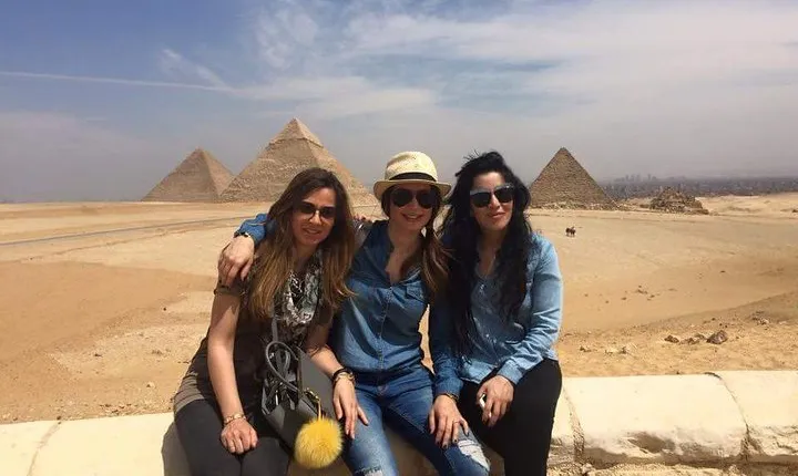 All inclusive Tour Giza pyramids, Sphinx, sakkara, Dahshur,Camel
