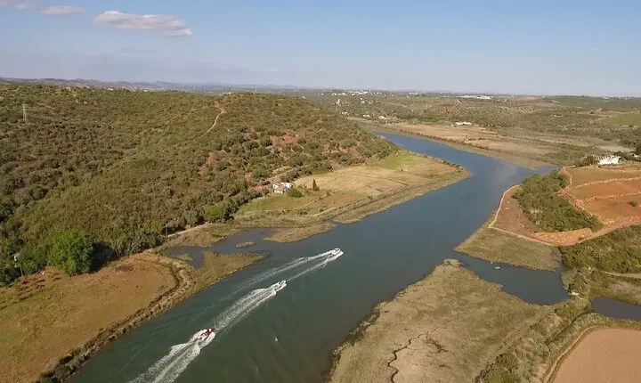 Arade River Boat Tour from Portimão