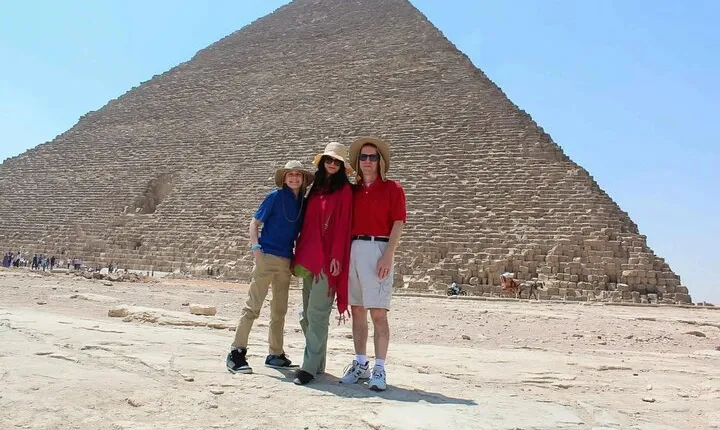 8 Hour Private Tour in Pyramids, Egyptian Museum, Khan Al-Khalili