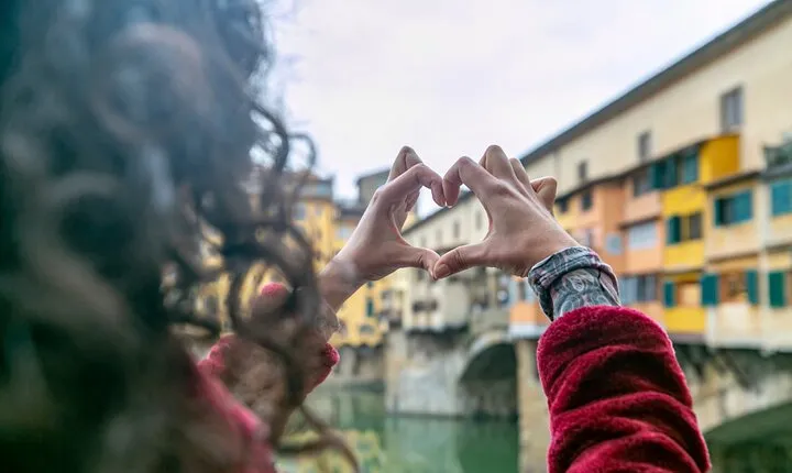 Florence by Night Guided Walking Tour:Duomo Old Bridge & All Must-See Highlights