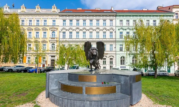 World War II History Tour of Prague's Old Town 