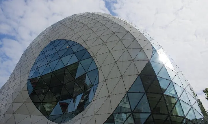 Eindhoven Private Walking Tour With A Professional Guide