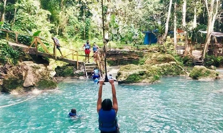 Private Fern Gully, Blue Hole and Bamboo Blu Beach Experience from Ocho Rios