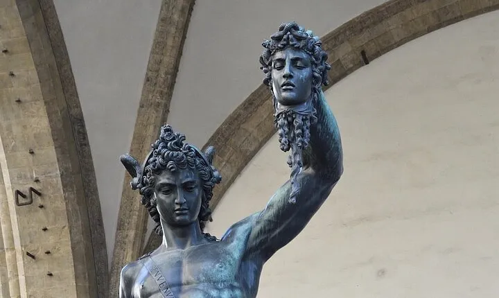 Florence Private Walking Tour with Guide and Wine Window