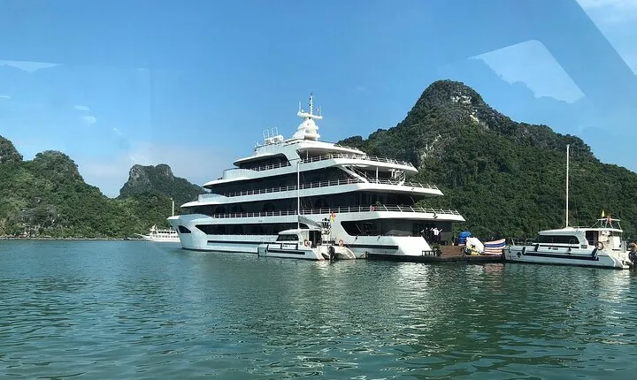 Scarlet Pearl Cruise - The Pearl of Halong Wonder (2days/1night)