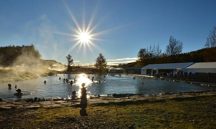 Golden Circle and Secret Lagoon Small-Group Tour from Reykjavik