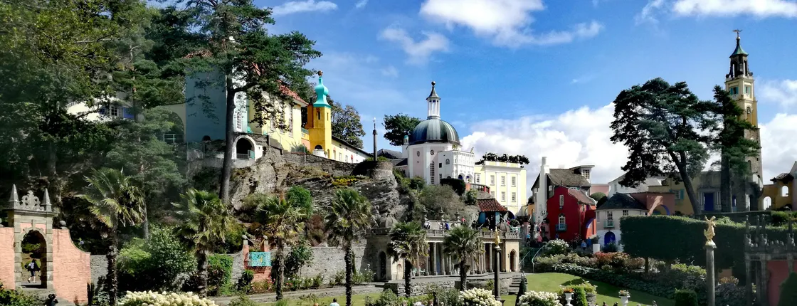 Full Day Portmeirion, Castles and Snowdonia Viewpoint Tour