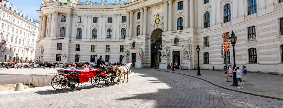 Sisi Museum and Imperial Apartments Guided Tour with Priority Access