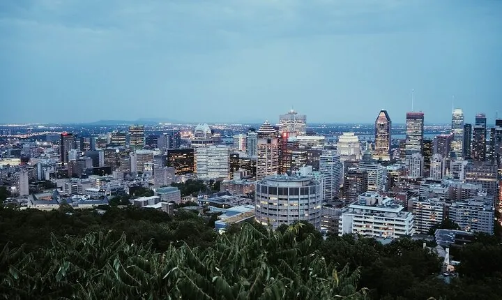 Private Montreal Underground City and Downtown Walking Tour