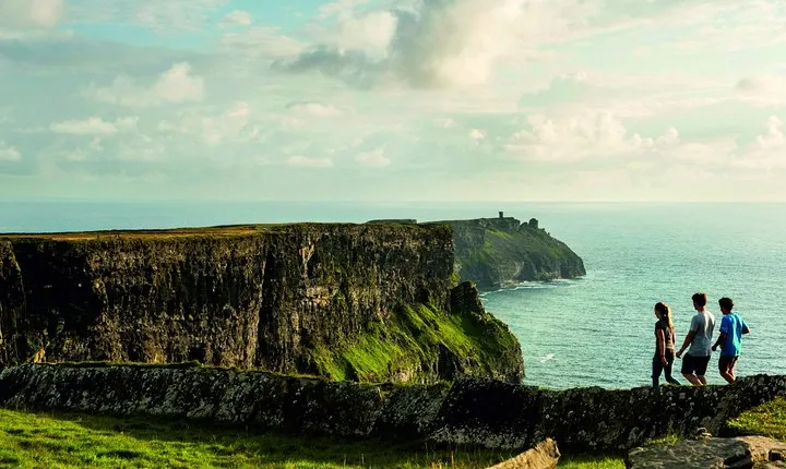 Cliffs of Moher Day Tour from Cork: Including The Wild Altanic Way