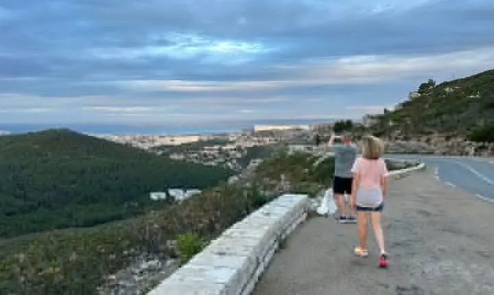 Car cruise from Marseille to Cassis - La Ciotat - Aix - Provence