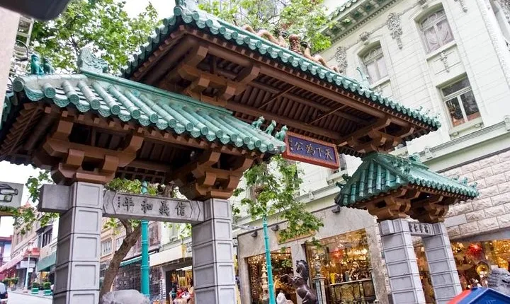 Chinatown and North Beach Walking Tour