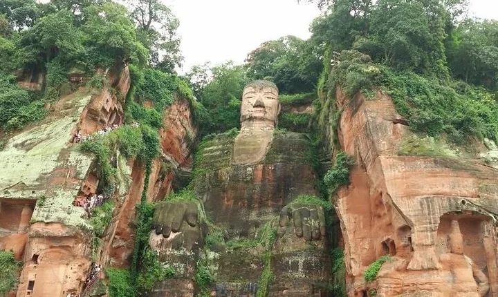 Full-Day Chengdu Private Tour of Leshan Grand Buddha