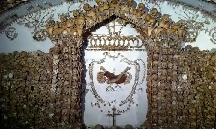 Rome: Capuchin Crypts Semi Private Tour