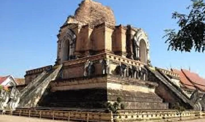 Temples Tour with Private Cruise
