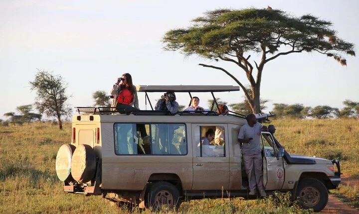 5 Days Serengeti Camping Safari