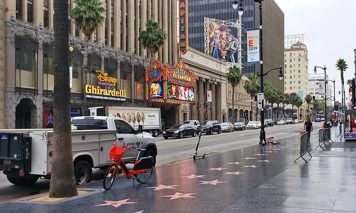 The Streets of LA: A Self-Guided Tour of Hollywood and beyond