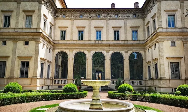 Private Villa Farnesina Experience: The Best of Renaissance Tour