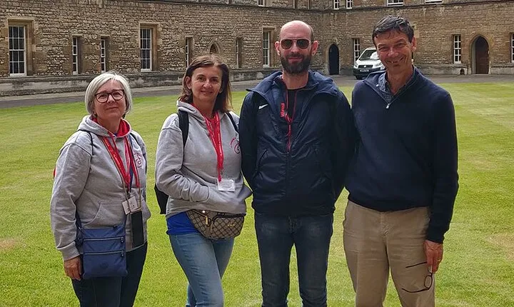 Private Walking Tour of Oxford: Explore History and Colleges