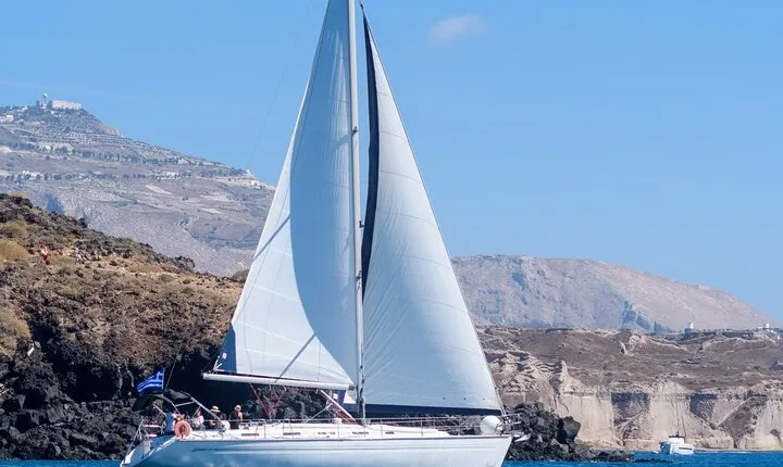 Santorini Private Daytime Sailing Cruise with Meal, Drinks &Transfer included