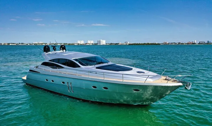 62ft Perching James Bond Miami Yacht Rental 