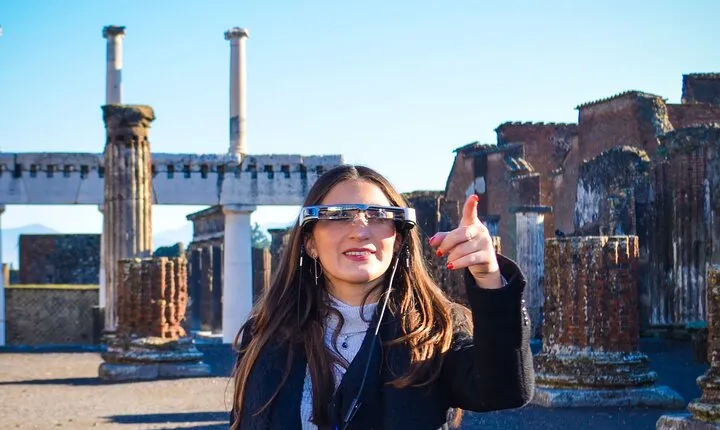 Pompeii: walking tour with 3D glasses and with entrance ticket