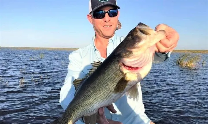Private Lake Istokpoga Bass Fishing Charter in Sebring
