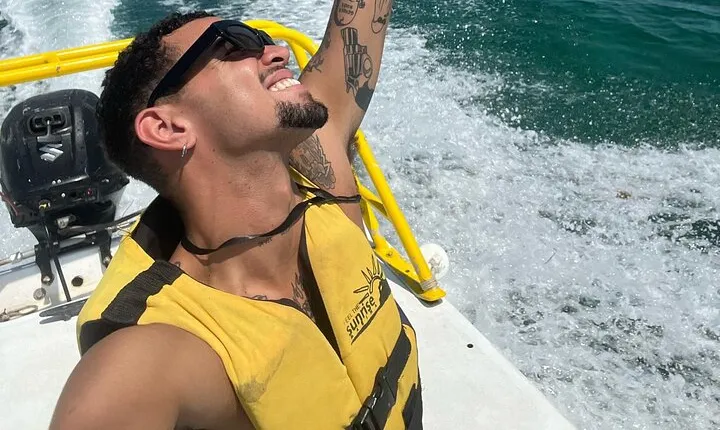 Cancun Speedboat plus Parasailing with transport