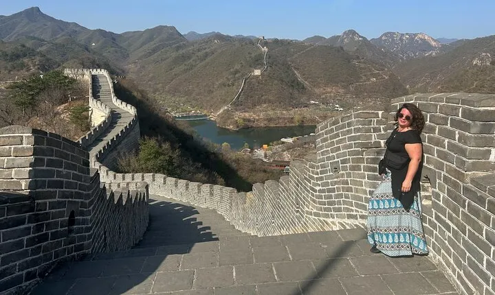 8 Hours Beijing Layover Tour to Great Wall and Summer Palace