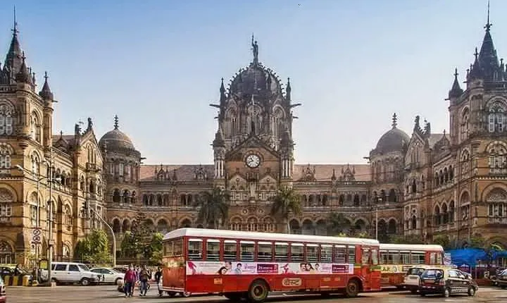 Private Mumbai City Tour and Bollywood Tours With Meal