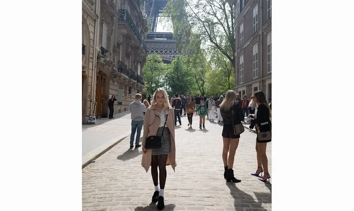 Private Professional PHOTOSHOOT in Paris