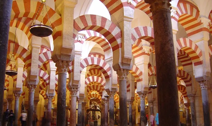 Cordoba and its Mosque from Málaga with Private Transfer
