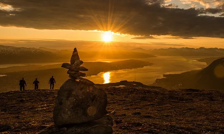 Tromsø Arctic Summer Adventure - Tour with a Local