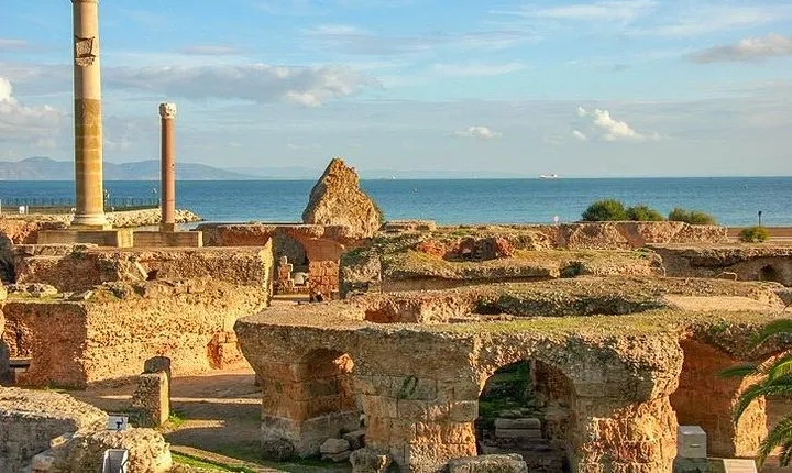 Walking Tour of Carthage