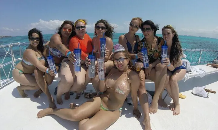 Catamaran Party Boat Cancun