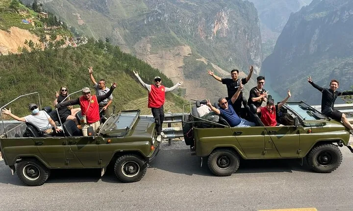 Ha Giang Army open Air Jeep 3 Days 2 Night Tour