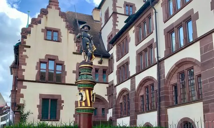 Basel’s Historical Old Town Tour