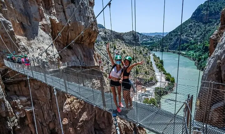 From Malaga Caminito del Rey Guided Tour with transportation